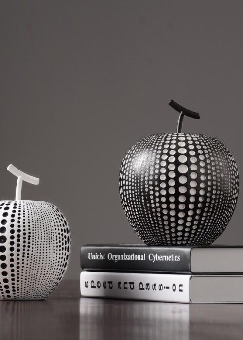 Decoration: Apple