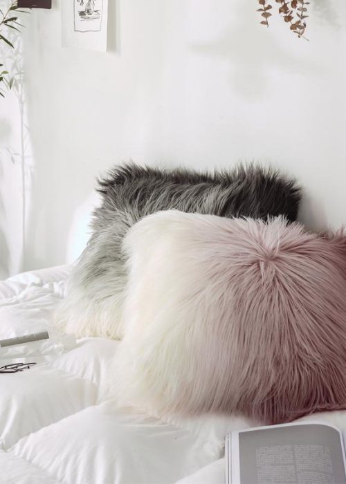 M32 Set Of Two Cushions, Pink And Black